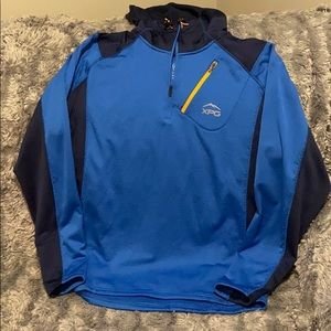 Men’s hooded pullover